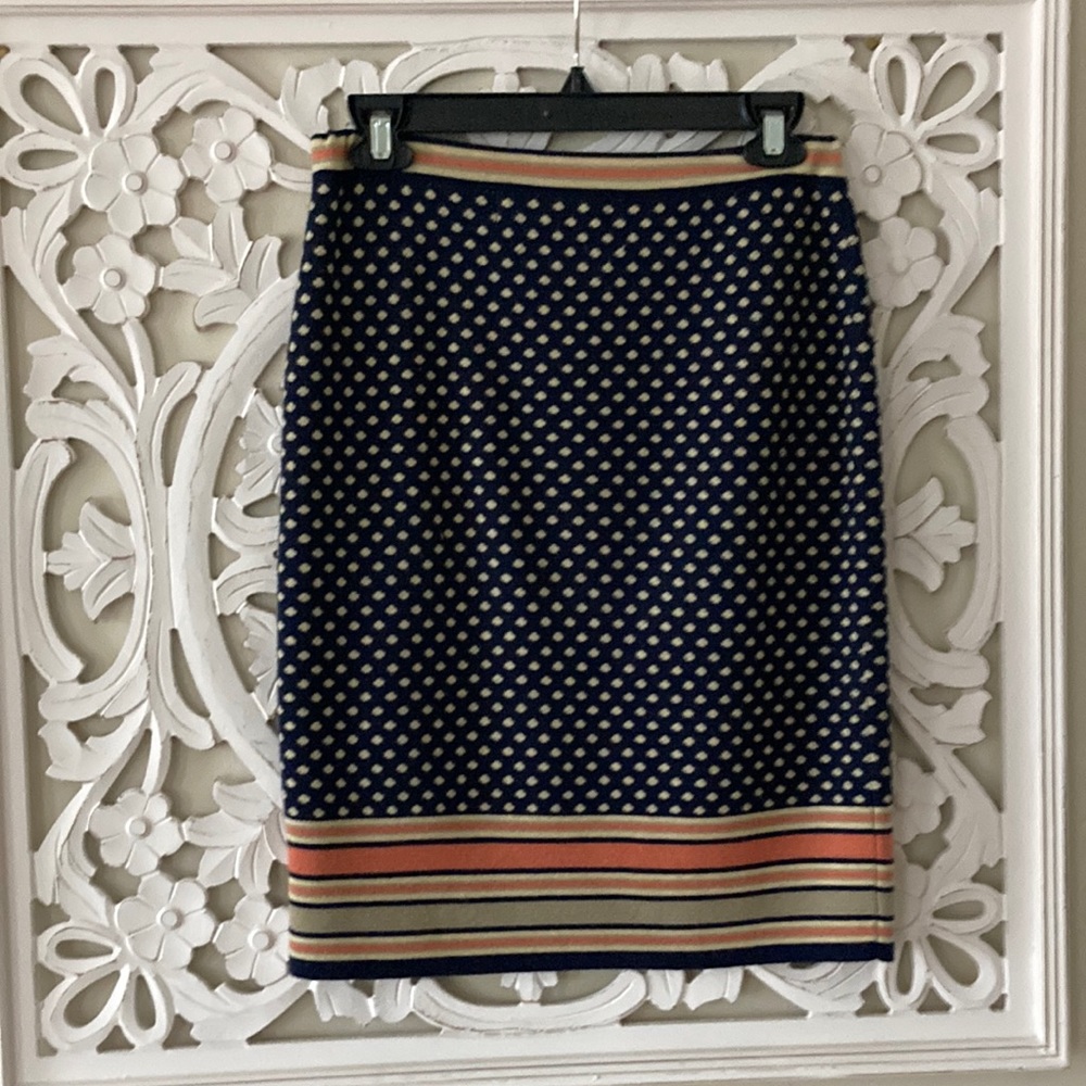 Sweater skirt